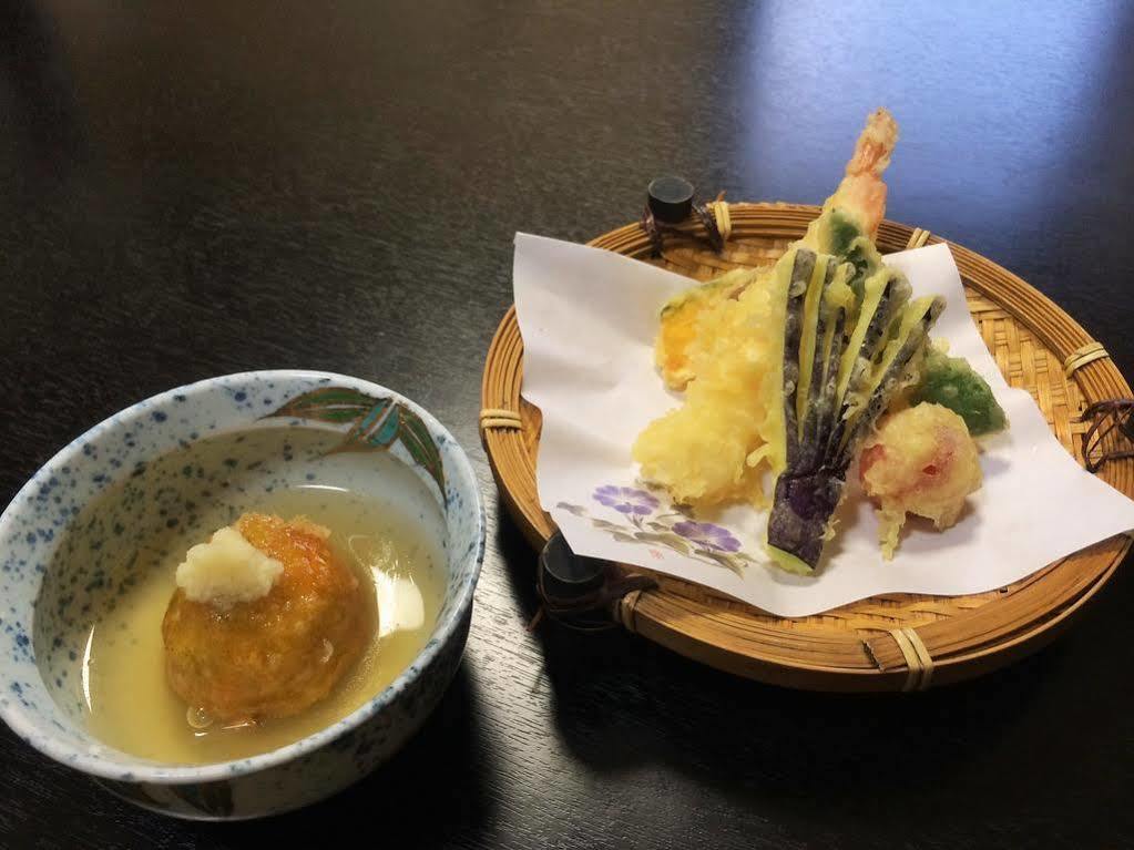 Ryokan Tsuruya Intaku Yufu Exteriör bild