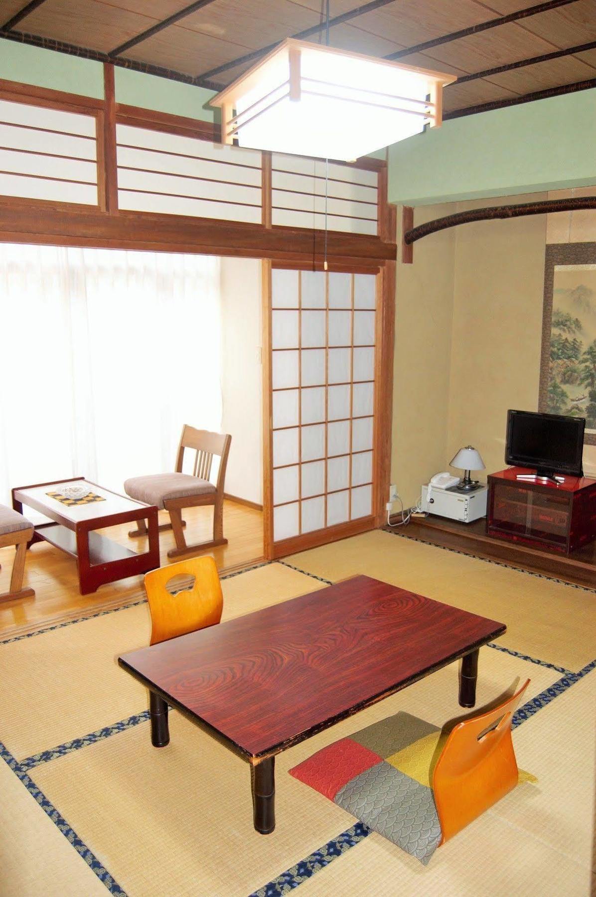 Ryokan Tsuruya Intaku Yufu Exteriör bild